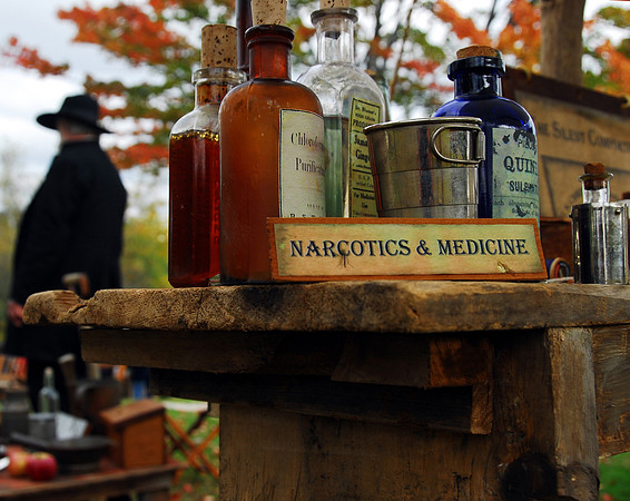 NARCOTICS & MEDICINE